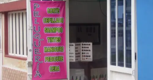 PELUQUERIA CALLE 17 CON 33 PELUQUERIA CALLE 17 CON 33